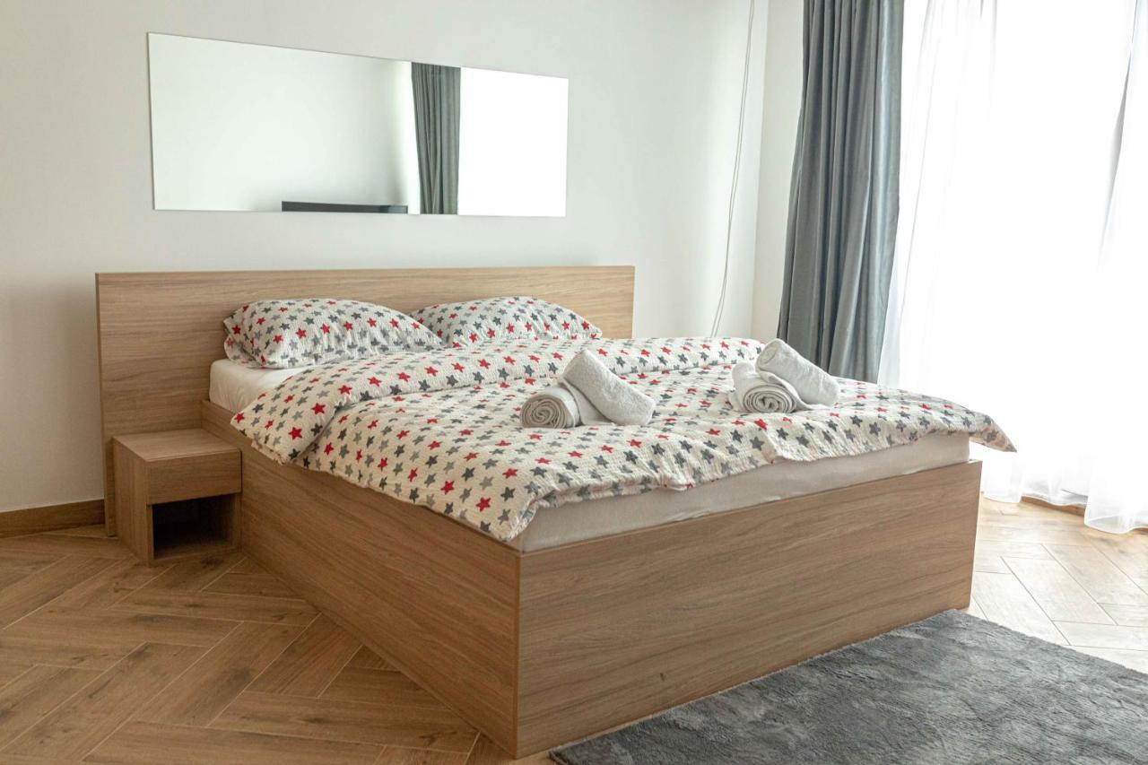 City Escape Luxury Villa Zuce Eksteriør billede