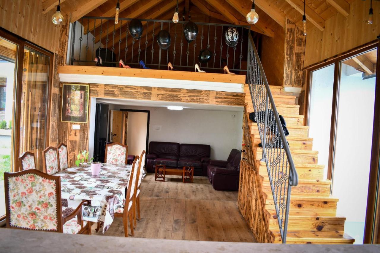 City Escape Luxury Villa Zuce Eksteriør billede