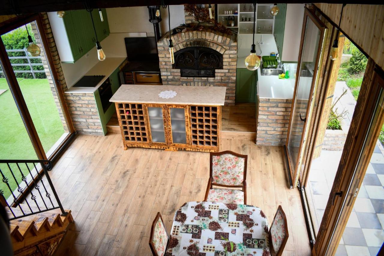 City Escape Luxury Villa Zuce Eksteriør billede